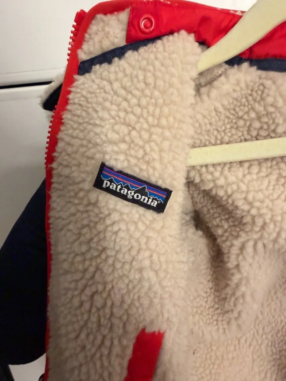 Patagonia Baby Reversible Tribbles Hooded Jacket Navy Red, Size 12 - 18M